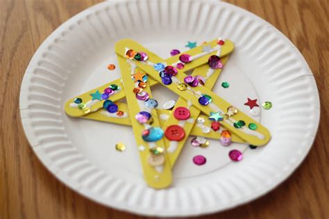 Toddler Approved!: Sparkly Star Craft for Toddlers