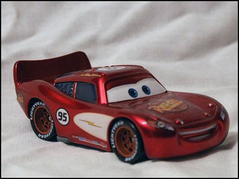 Mattel DisneyPixar Cars Cruisin Lightning McQueen Diecast Vehicle | ubicaciondepersonas.cdmx.gob.mx