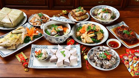 What is New Year's Eve? Unique features when eating New Year's Eve in 3 regions in Vietnam