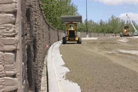 Installation | Concrete Fence | Hilltop Concrete