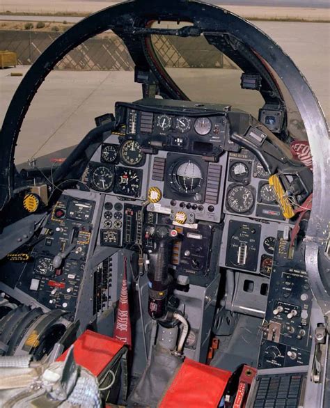 F 14 Tomcat Cockpit Pictures ~ Jets Grumman Tomcat Hazy Formation | Elecrisric