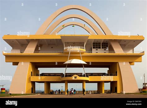 Ghana independence arch hi-res stock photography and images - Alamy