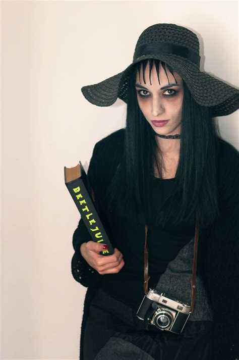 Lydia Deetz Transformation | Beetlejuice Cosplay