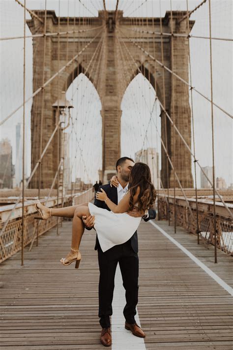 Brooklyn Bridge Engagement Photos: Your Guide to Taking Epic Photos on ...