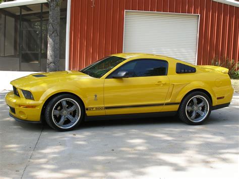 Screaming Yellow 2005 Ford Mustang