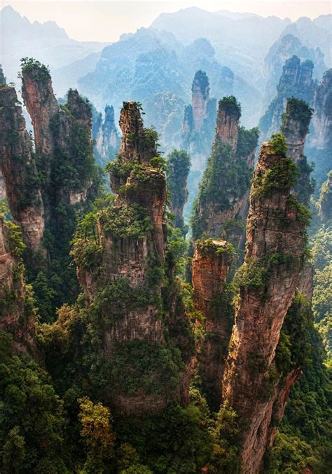 Avatar Hallelujah Mountain - Zhangjiajie National Forest Park