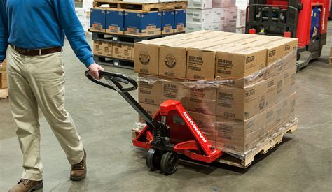 Pallet Jack | Raymond Forklifts | Associated