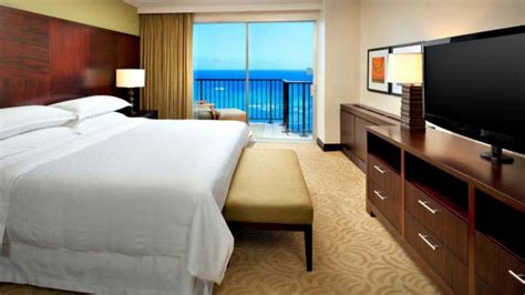 Photos and Video of the Sheraton Waikiki Resort