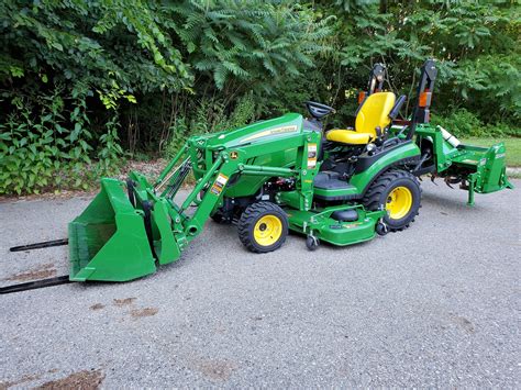 2016 John Deere 1025R Sub Compact Tractor Package - ReGreen Equipment