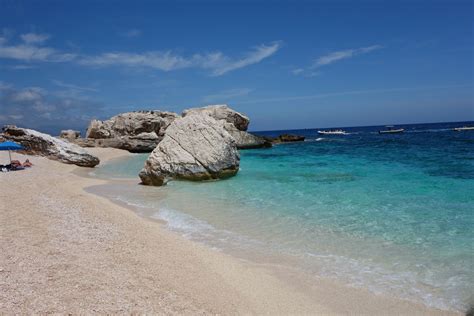 Cala Mariolu, Cala Gonone, Sardinia | Sardinia, Most beautiful places, Beach