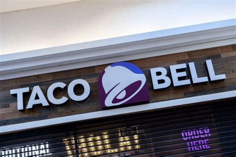 Taco Bell Unveils Massive 2024 Release Slate (Including Baja Blast Ice ...