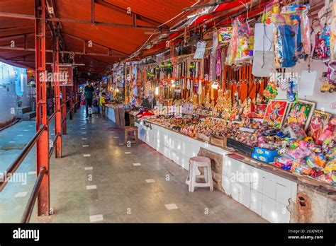 Kalkaji mandir hi-res stock photography and images - Alamy