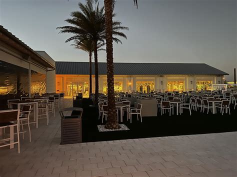 New Beachfront Restaurant opens in Orange Beach