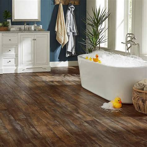 Waterproof Laminate Flooring Review: Pros And Cons