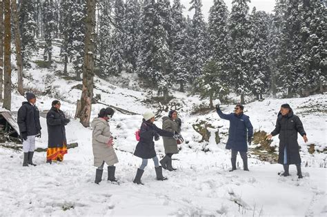 In pics: Snowfall in Gulmarg