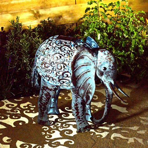 Solar Elephant Garden Light