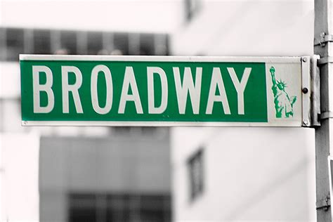 Broadway Social Media Marketing: Bang or Bust? | Theatre From the Center Aisle