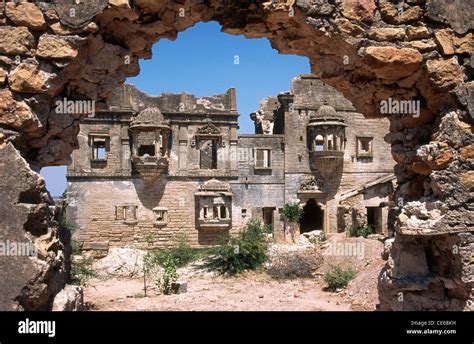 Roha fort hi-res stock photography and images - Alamy