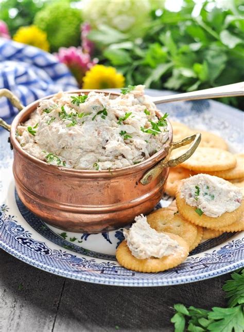 Mom's Best 10-Minute Holiday Crab Dip Recipe | Recipe | Crab dip ...