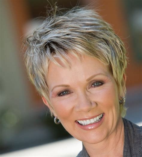 14+ Wonderful Short Hairstyles For Older Women With Wavy Hair