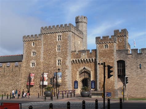 Cardiff Castle 2023, #13 top things to do in cardiff, wales, reviews, best time to visit, photo ...