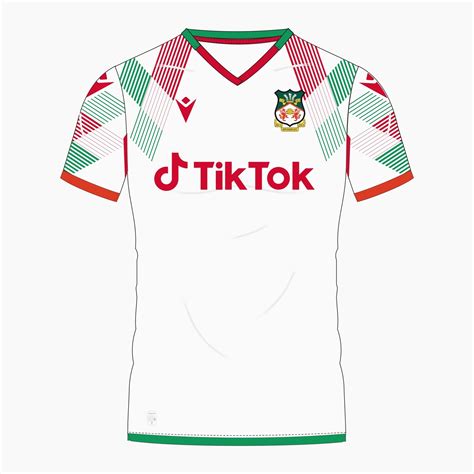 Wrexham 2022-23 Kit Ketiga