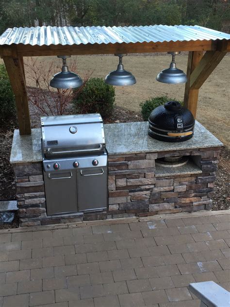 Outdoor Grill - stacked stone - Gas and Charcoal | Outdoor grill area, Outdoor kitchen design ...