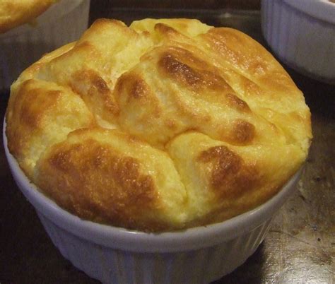 Easy Cheesy Souffle | Elaine in the Kitchen