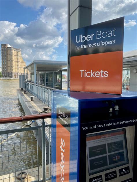 My Uber Boat Ride Down London's River Thames: PHOTOS - Business Insider