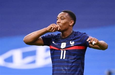 'I'm very happy!' - Martial delighted with impactful France return