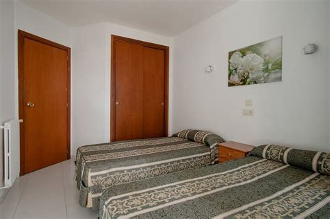 Luxmar Apartments - Benidorm, Costa Blanca - On The Beach