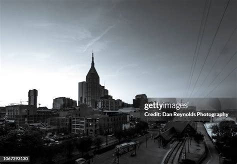 38 Nashville Skyline Silhouette Stock Photos, High-Res Pictures, and ...