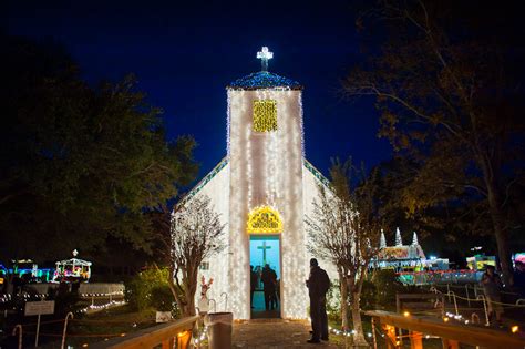 Noel Acadien au Village - Christmas at Acadian Village - Lafayette