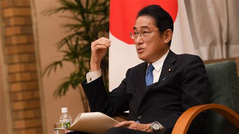 Fumio Kishida backs Bank of Japan’s ultra-loose policy despite yen plunge