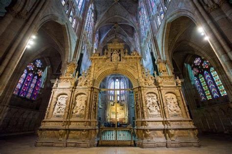 La increíble Catedral de León, visitas al interior de una joya gótica