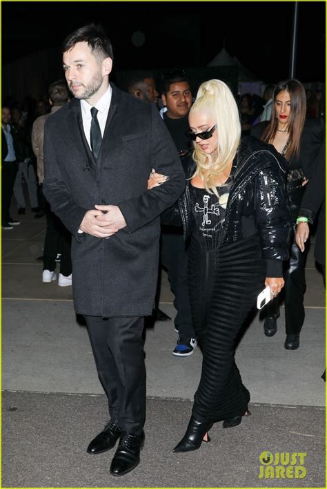 Photo: christina aguilera drake super bowl party 04 | Photo 4892679 | Just Jared