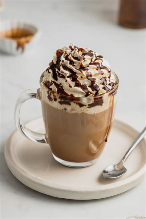 3 Ingredient Hot Mocha Latte - Midwest Nice