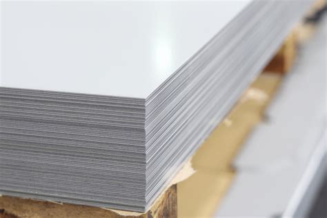 .040" 3003 Polar White Painted Aluminum Sheet | Competitive Metals