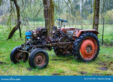 Old Broken Tractor in the Field Stock Image - Image of recreation ...