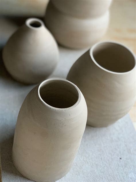 raw pottery | Pottery handbuilding, Contemporary ceramics, Ceramic clay