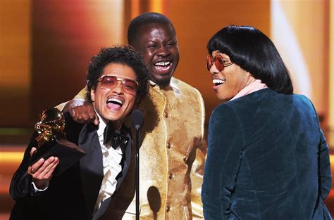 Silk Sonic's 'Leave the Door Open' Wins Grammy for Song of the Year