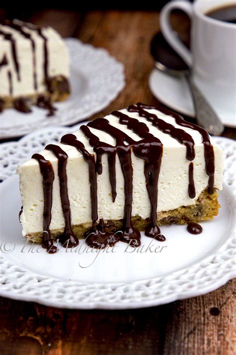 Chocolate Chip Cookie Cheesecake - The Midnight Baker