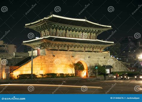 Dongdaemun Gate Landmark in Seoul South Korea Editorial Photo - Image ...