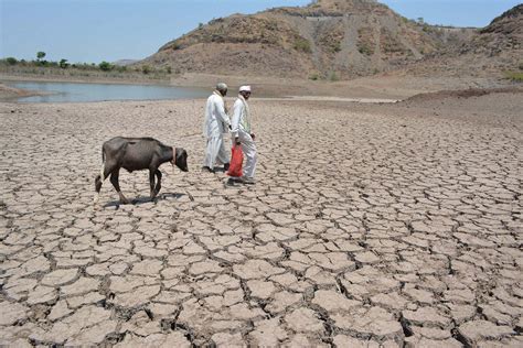 India faces a setback of Rs. 6.5 lacscrore due to drought