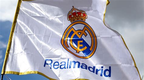 Real Madrid Instagram'da 100 Milyon Takipçiyle Rekor Kırdı - Tamindir