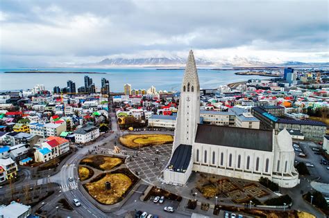 Insider Reykjavik City Tour - Tourist Journey