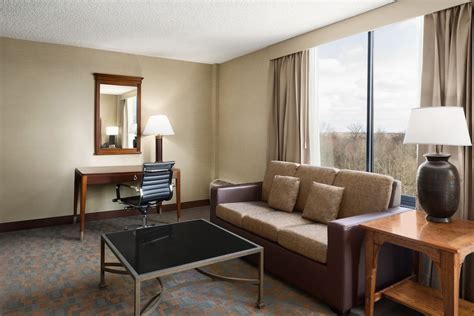 Doubletree by Hilton Somerset Hotel and Conference Center Somerset, New Jersey, US ...