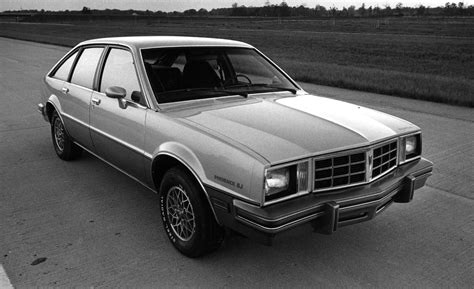 1984 Pontiac Phoenix - Information and photos - MOMENTcar