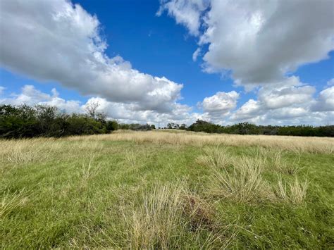 11.01 acres in Karnes County, Texas