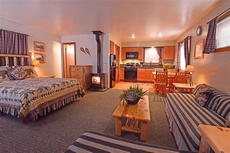 Franciscan Lakeside Lodge - Go Tahoe North